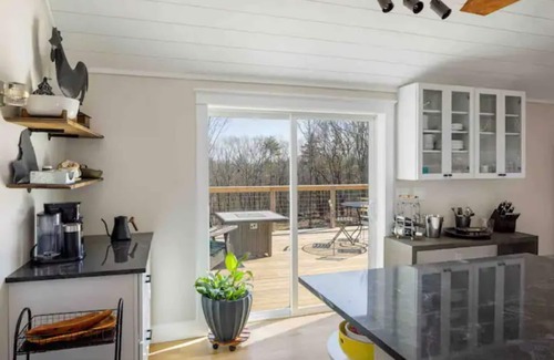 Palenville House | The Catskills: Palenville Escape