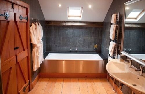 Pentrefelin Hotel | The Cawdor