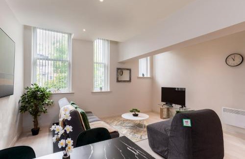 Leeds Apartment | The Central Centenary, Leeds City Centre Apartments