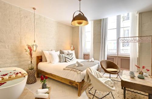 Latin Apartment | The Charming Luxembourg Garden