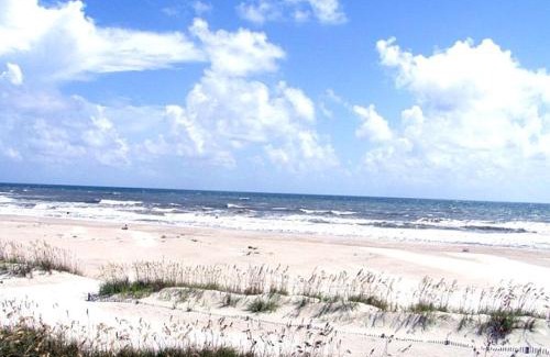St. Augustine Beach House | The Chautauqua Gorgeous Direct OCEANFRONT Home 3 Decks Pool Table - Amazing Views