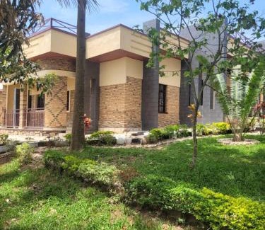 Kigali Bed & Breakfast | The cheers villas B&B