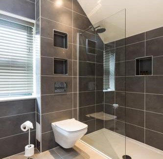 Wooburn Moor Hotel | The Chequers Inn