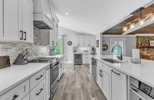 Dadeville House | The Chill and Thrill Lakehouse