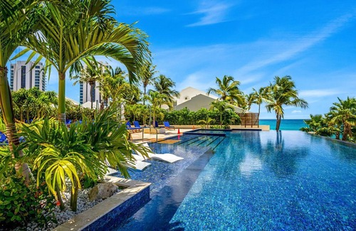 Maho Condo | The CLIFF - Renovated Condo in a Luxury Beachfront Resort with Spa - Restaurant