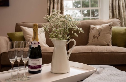 Selkirk Cottage | THE CLOCK TOWER, BOWHILL - a two bedroom apartment set on the Bowhill estate