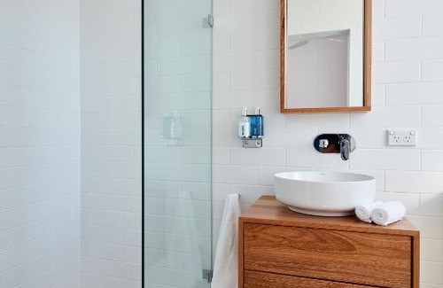 Clovelly Hotel | The Clovelly Hotel