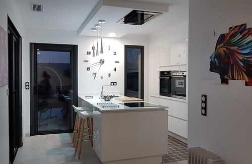 Saint-Julien-de-Peyrolas Villa | The contemporary Beau Soleil will seduce you with its elegance and its environment.