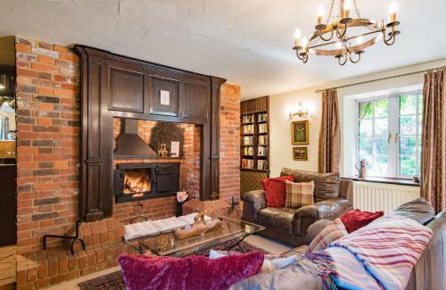 Maidstone House | The Coach House by Bloom Stays