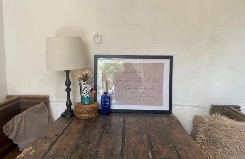 Sandgate House | The Coach House