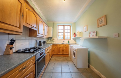 Abergavenny Cottage | THE COACH HOUSE, pet friendly, character holiday cottage in Gilwern
