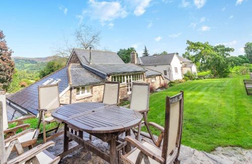 Abergavenny House | The Coach House - Uk45027