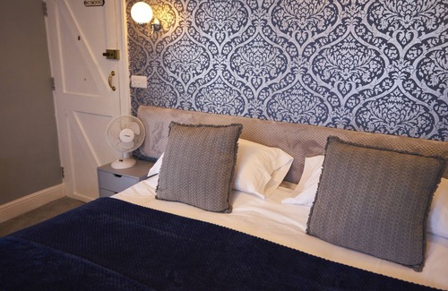 Wallingford Bed & Breakfast | The Coachmakers Arms