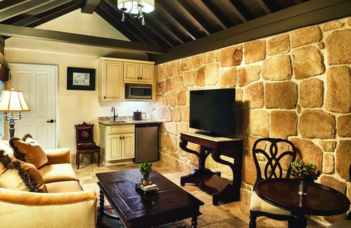 Old Town Hotel | The Collector Inn - Adults Only