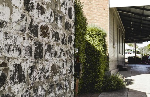 Millthorpe Hotel | The Commercial Quarters - Room 6-has air conditioning, free WIFI, TV and fridge