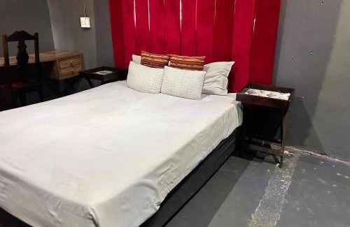 Phalaborwa Apartment | The Compact Guest house and Budget Rooms