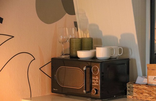 Vilano Beach Hotel | The Coquina Queen Studio -5 min walk to beach!