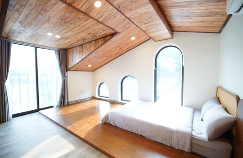 Tan Hiep Hotel | The Coral Homestay & Pub