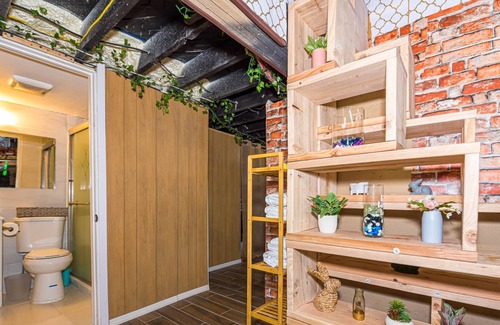 Mastic Beach House | The Cosy Cabin in Mastic Beach