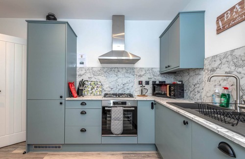 Cheltenham Apartment | The Cotswold Woodland by Fortuna Property