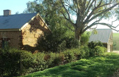 Lyndoch House | The Cottage at Riverside Farm