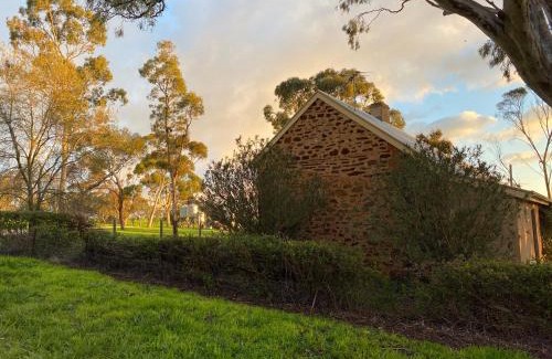 Lyndoch House | The Cottage at Riverside Farm