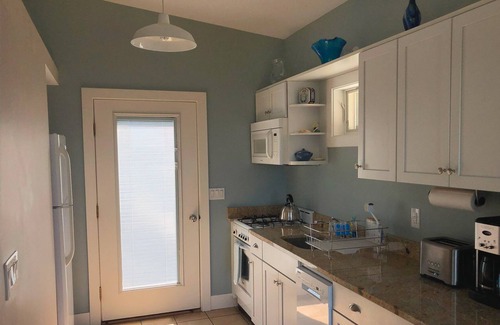 Greenport West Cottage | The Cottage at Sunset Bluff