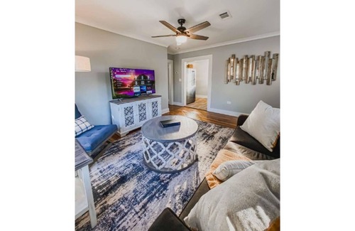 Hattiesburg House | The Cottage at West Pine - Downtown Hattiesburg