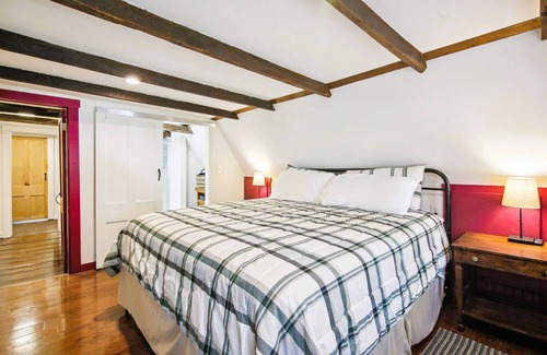 Preston Bed & Breakfast | The Cottage Inn Woodstock Suite # 3