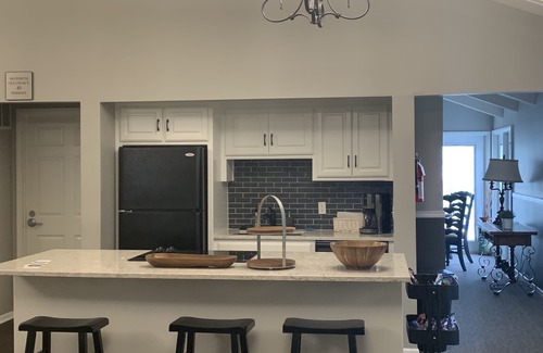 Overland Park Condo | The Cottage.The Perfect Location For Everything You Want To Do In KC!