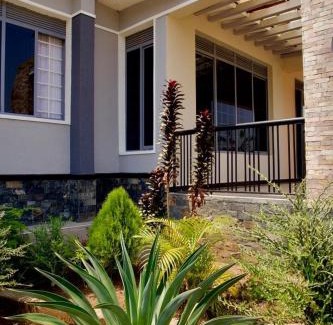 Masindi House | The countryside Escape