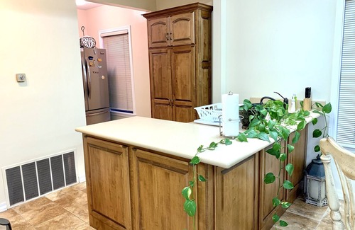 Joplin Apartment | The Courtyard Suite, Pool is open May to August