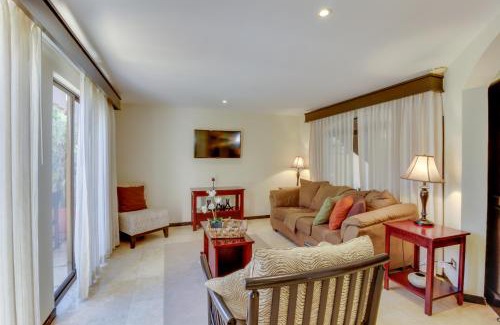 El Ocotal Apartment | The Cove at Playa Ocotal, units 5,6,7 and 8