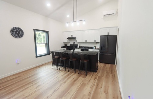 Springville Cabin | The Cozy Campfire Cabin – Your Peaceful Tennessee Escape