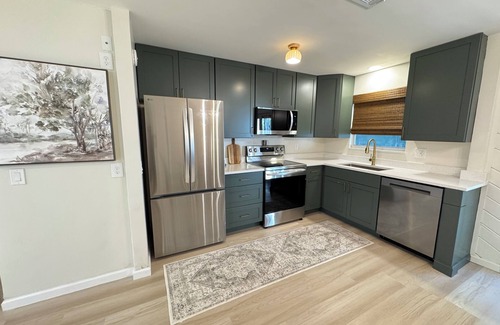 Jupiter Farms House | The Cozy Coaststead in Quiet Equestrian Neighborhood in Jupiter Close to Beach