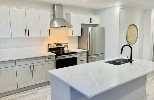 Sudbury House | The Cozy One on Lake Nepahwin