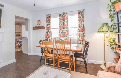 Berea Cottage | The Cozy Quilt House