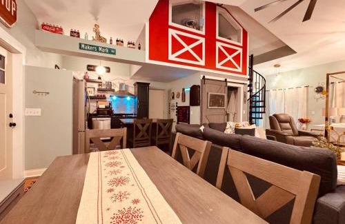 Springfield House | The Cozy Red Barn