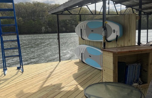 Sunrise Beach Cabin | The Creek Cove Cabin at LOTO