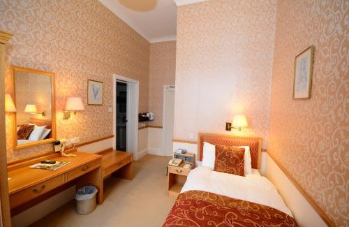 Scarborough City Centre Hotel | The Crescent Hotel