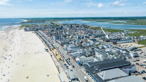 Hampton Hotel | The Crest - Hampton Beach