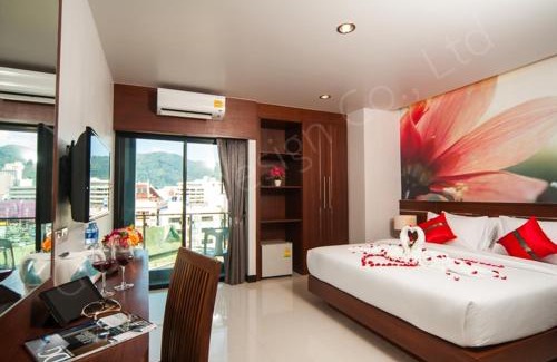 Patong Hotel | The Crystal Beach Hotel