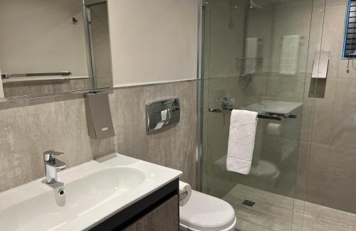 Nelspruit Hotel | The Cycad Lodge & Chalets