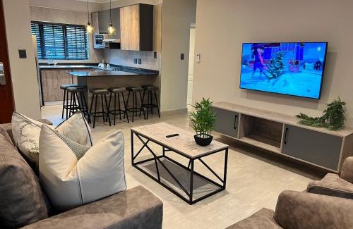 Nelspruit Hotel | The Cycad Lodge & Chalets