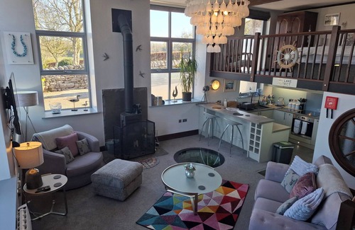 Meathop Cottage | THE DAIRY AT BRACKENTHWAITE FARM, pet friendly in Arnside