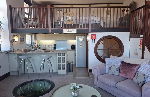 Meathop Cottage | THE DAIRY AT BRACKENTHWAITE FARM, pet friendly in Arnside