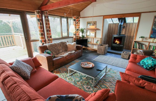 Hyssington House | THE DANISH HOUSE, pet friendly, with open fire in Church Stoke