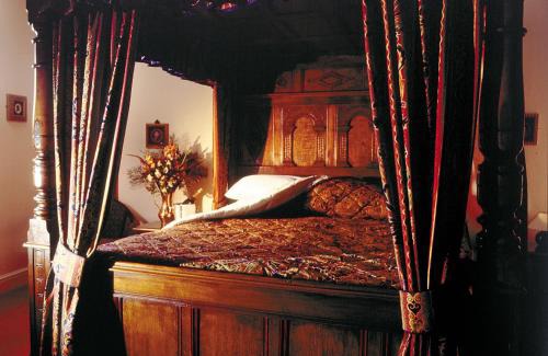 Deddington Hotel | The Deddington Arms