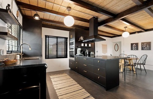 Yucca Valley House | The Desert Serenity Stunning views Pool-Spa-BBQ