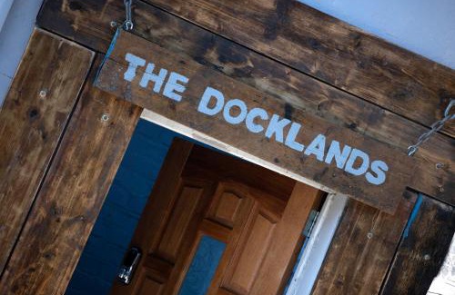Vauxhall Apartment | The Docklands SA by Serviced Living Liverpool